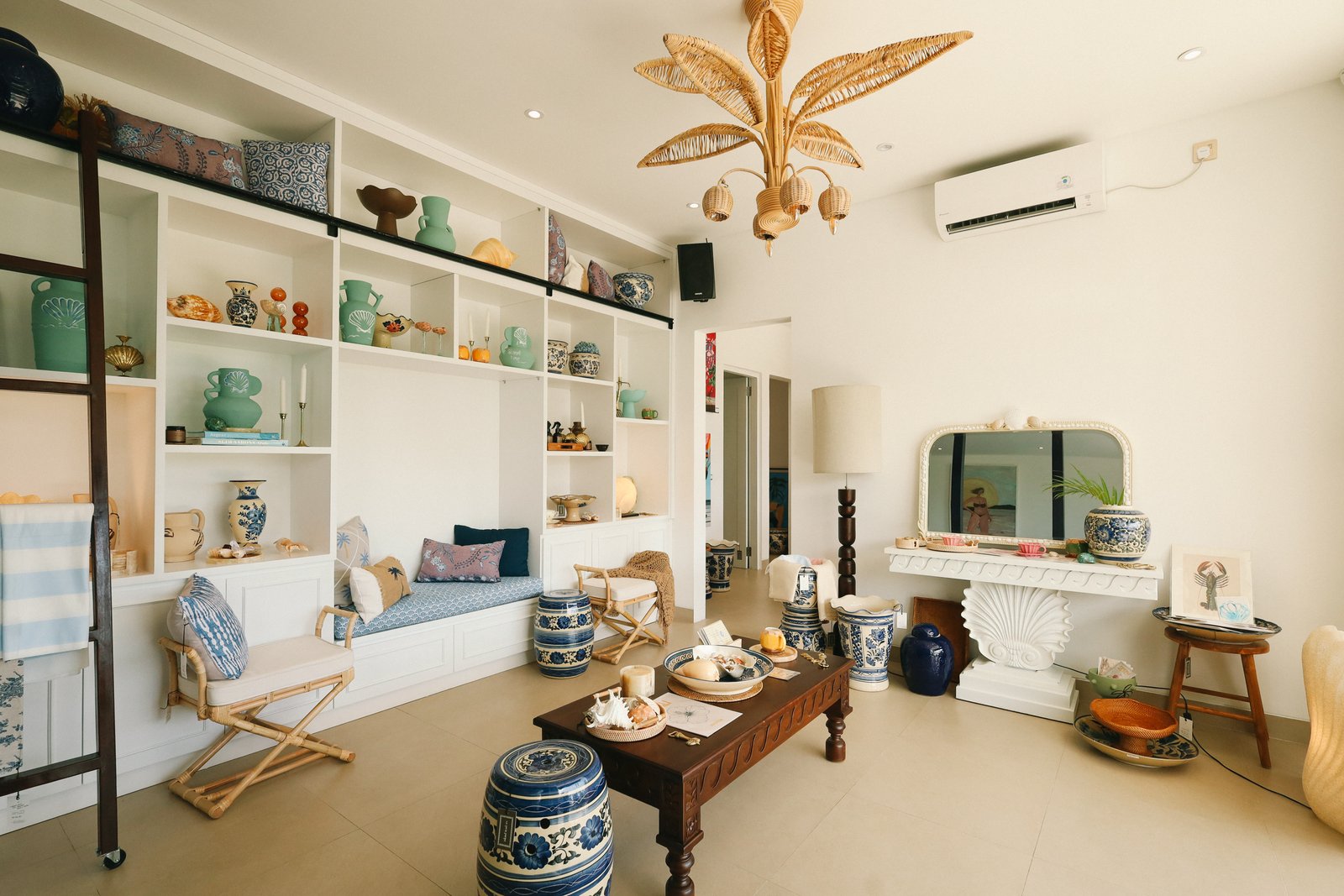 ISLAND TRADERS HOME - Image 10